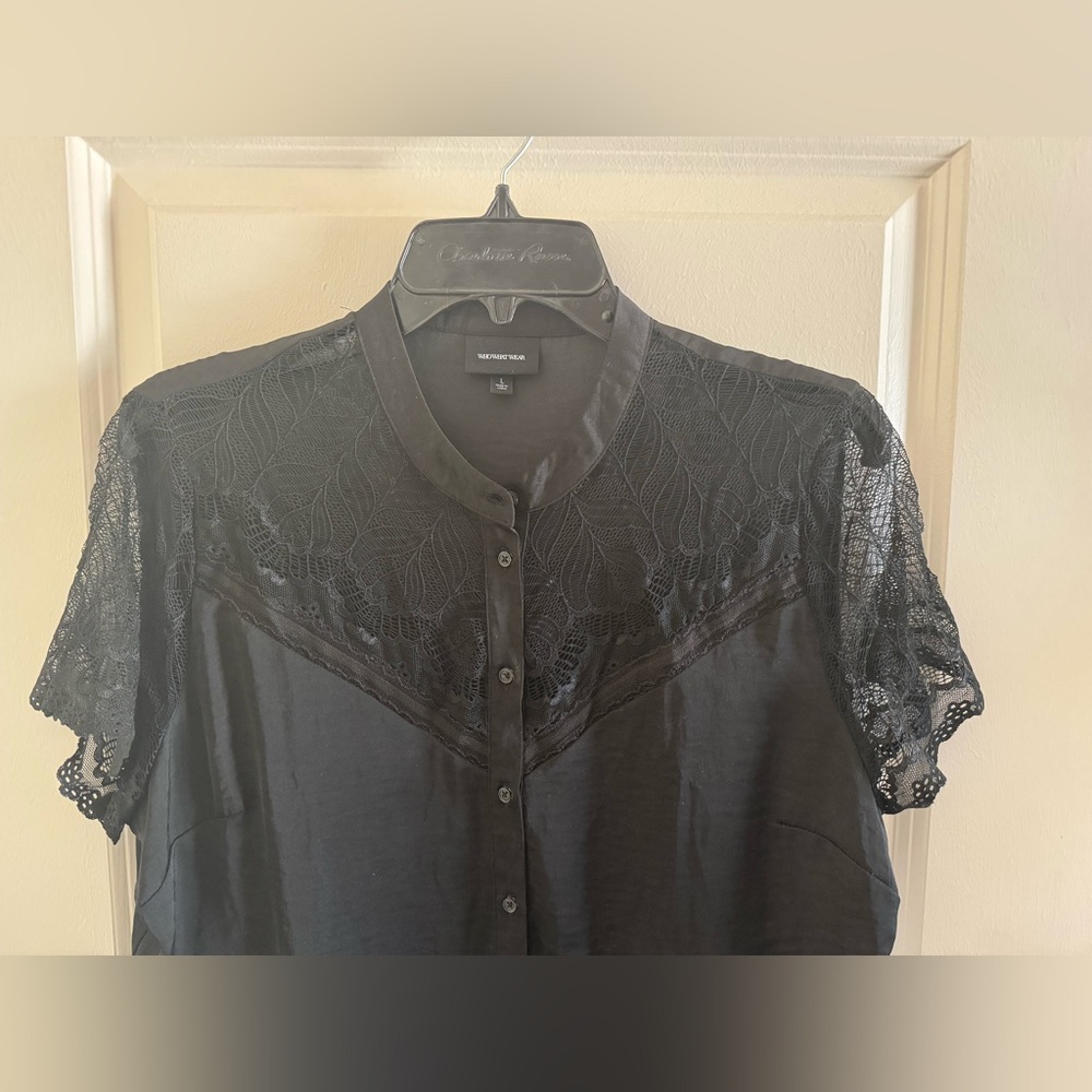 NWT Who What Wear Black Lace Detail Button Down Shirt Size Large - Picture 3 of 9
